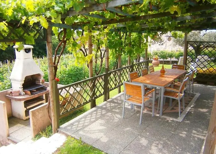 Le Perine * ולדוביאדנה